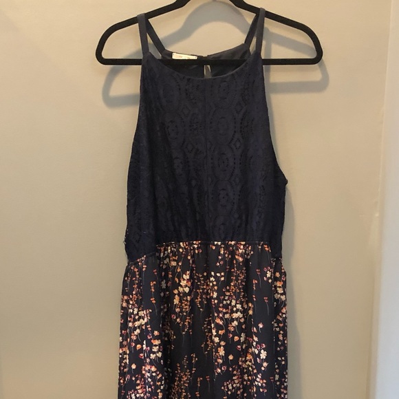 Maurices Dresses & Skirts - Maurices Maxi Dress 2 beautiful